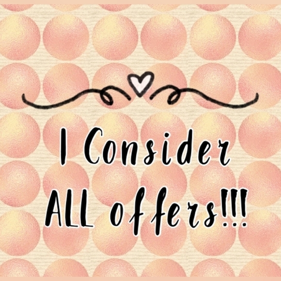 Welcome to the Closet! - Picture 8 of 16